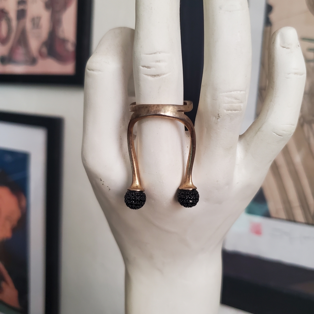 nOir Jewelry Black and Gold Double Ball Ring